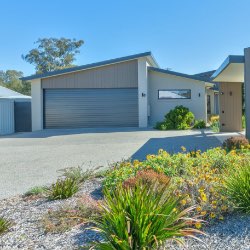 Ovens & King Builders - contemporary-solar-passive